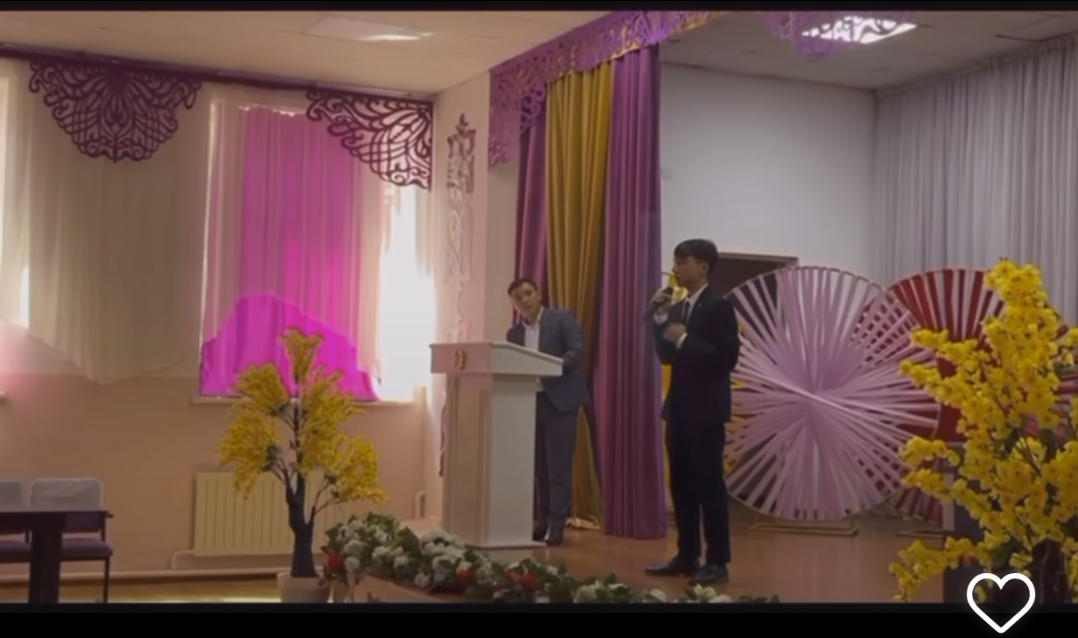 “Ахмет оқулары” мәнерлеп оқу және ақындар сайысы