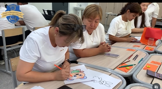 Педагогикалық кеңесте кофебрейікте болды, пікірлер де болды,кимыл қозғалыста болды.